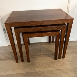 Tre indskudsborde palisander Severin Hansen