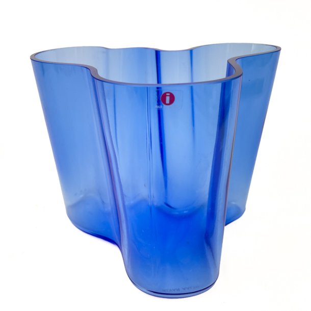 Bl� Iittala Alvar Aalto vase