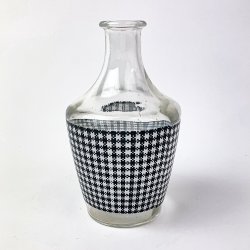 Karaffel med ternet mnster 