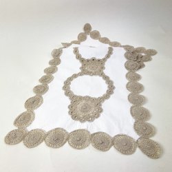 Vintage bordlber med sandfarvet blonde