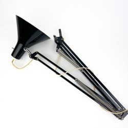 Sort retro arkitektlampe