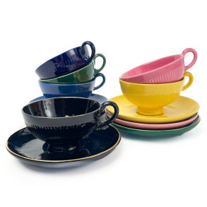 Seks farverige vintage mokkakopper fra Kronjyden