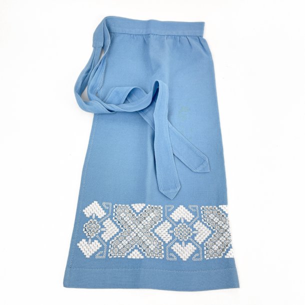 Hellblaues Vintage Schrze mit Hardangerstickerei