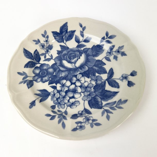 Vintage kagetallerken med bl� blomster