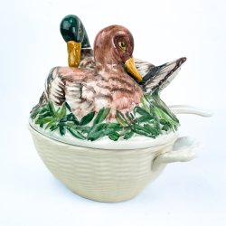 Vintage fajanceterrin - �nder p� rede