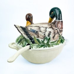 Vintage fajanceterrin - �nder p� rede