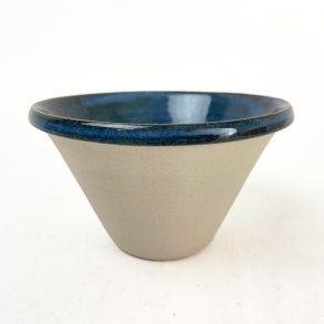 Bl� vintage sk�l