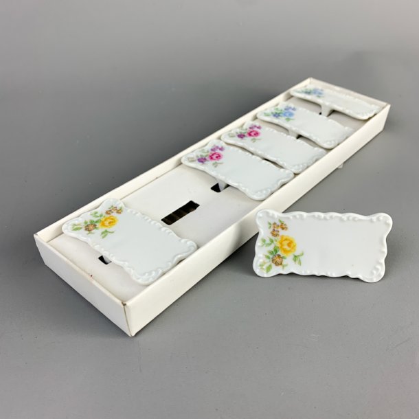 Seks vintage porcel�n bordkort