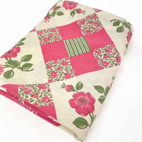 Retro senget�j med blomster