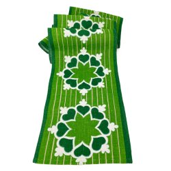Grner Retro-Tischlufer mit Herzblumen  160 cm