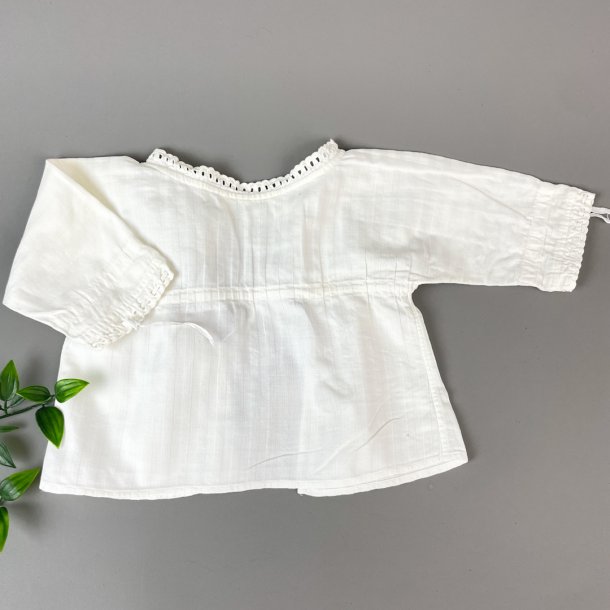 Hvid babybluse fra 1940erne