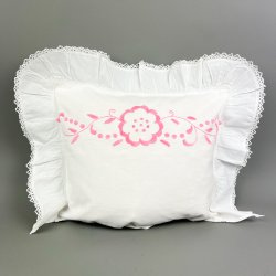 Hvid vintage baby pudebetr�k broderi