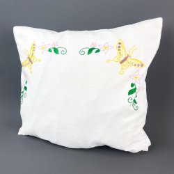 Hvidt vintage babypudebetrk med sommerfugle