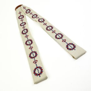 Broderet vintage bakkeb�nd