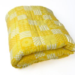 Gult retro vatt�ppe