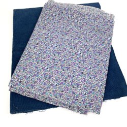 Bl� og blomstret vintage stof - 225 cm