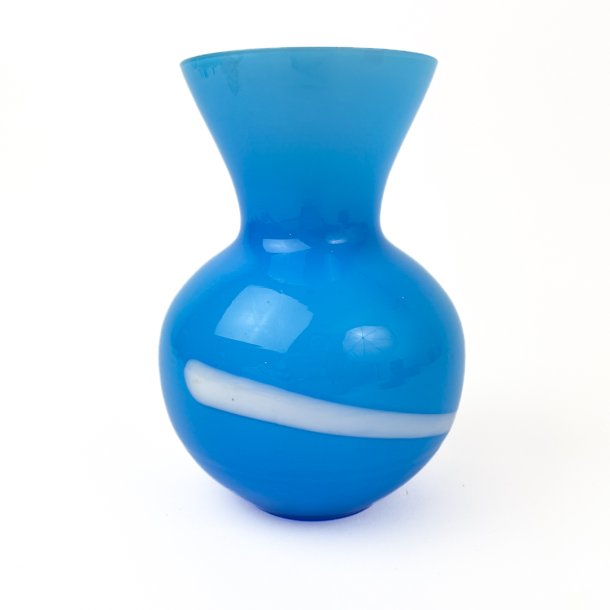 Blaue Vintage-Glasvase