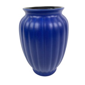 Stor bl� rillet retro vase