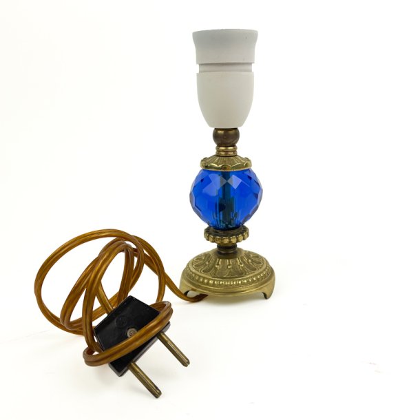 Vintage bordlampe med bl� glaskugle