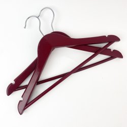 Set mit zwei bordeauxfarbenen Kinderbgeln