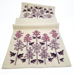 Broderet vintage bordl�ber i uld