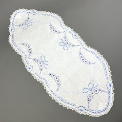 Vintage bordl�ber bl� broderi