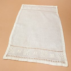  Broderet hvid vintage bordl�ber