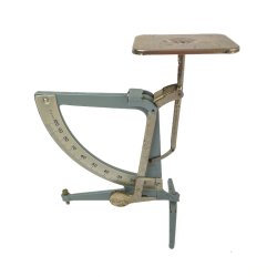 Retro graue Briefwaage