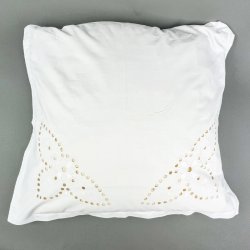 Hvidt vintage pudebetr�k broderi