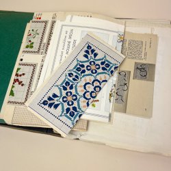 H�ndarbejdsl�res broderimappe 50�erne