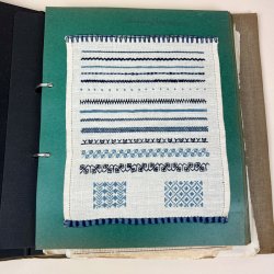 H�ndarbejdsl�res broderimappe 50�erne