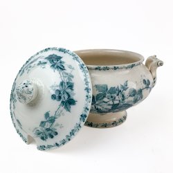 Antike Villeroy &amp; Boch Terrine  Brombeere