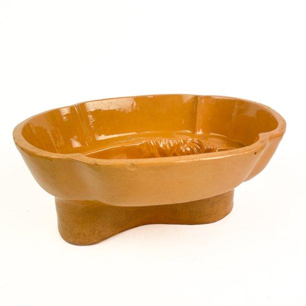 Okkergul vintage buddingform med l�ve