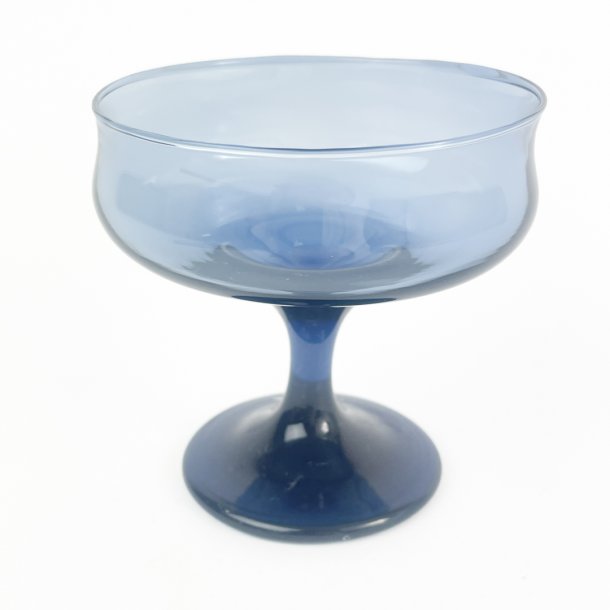 Blaues retro Cocktailglas
