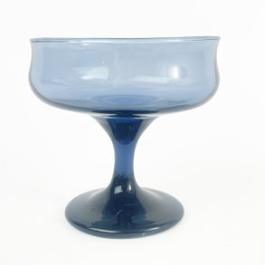 Blaues retro Cocktailglas
