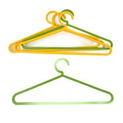 Fnf Retro Kleiderbgel in Gelb und Grn