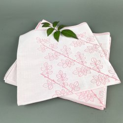 Seks rosa damask mundservietter