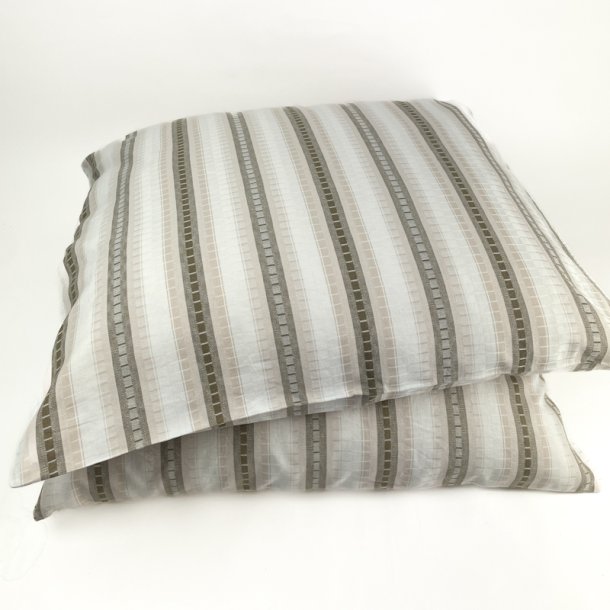 To rosa-stribede vintage damask pudebetr�k