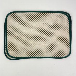 Vier Retro-Platzsets mit Punkten