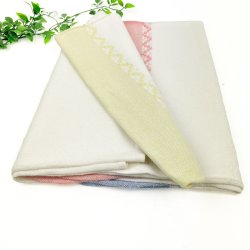 Pastelfarvet vintage dug 190 cm