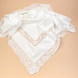Hvid vintage dug med knipling - 100 x 100 cm