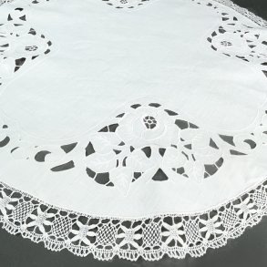 Groe weie Vintage-Lichtdecke mit offener Stickerei  80 cm  