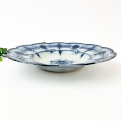 Tiefe Vintage-Teller von Burleigh