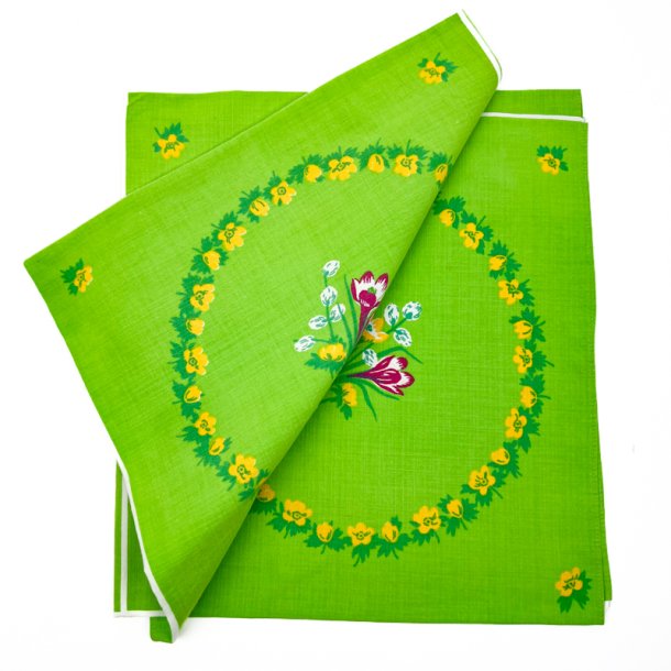 Frisk gr�n retro dug med erantis � 120 x 120 cm