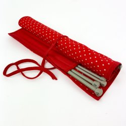 Rote Retro-Stricknadelmappe