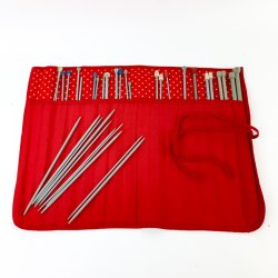 Rote Retro-Stricknadelmappe