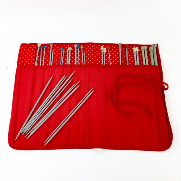 Rote Retro-Stricknadelmappe