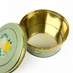 Mintgr�n vintage kaged�se med blomster