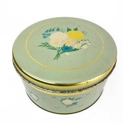 Mintgr�n vintage kaged�se med blomster