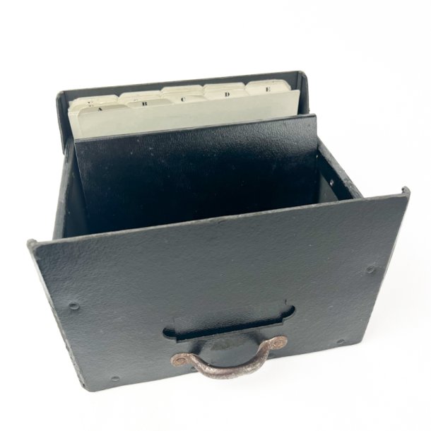 Sort vintage arkivkasse